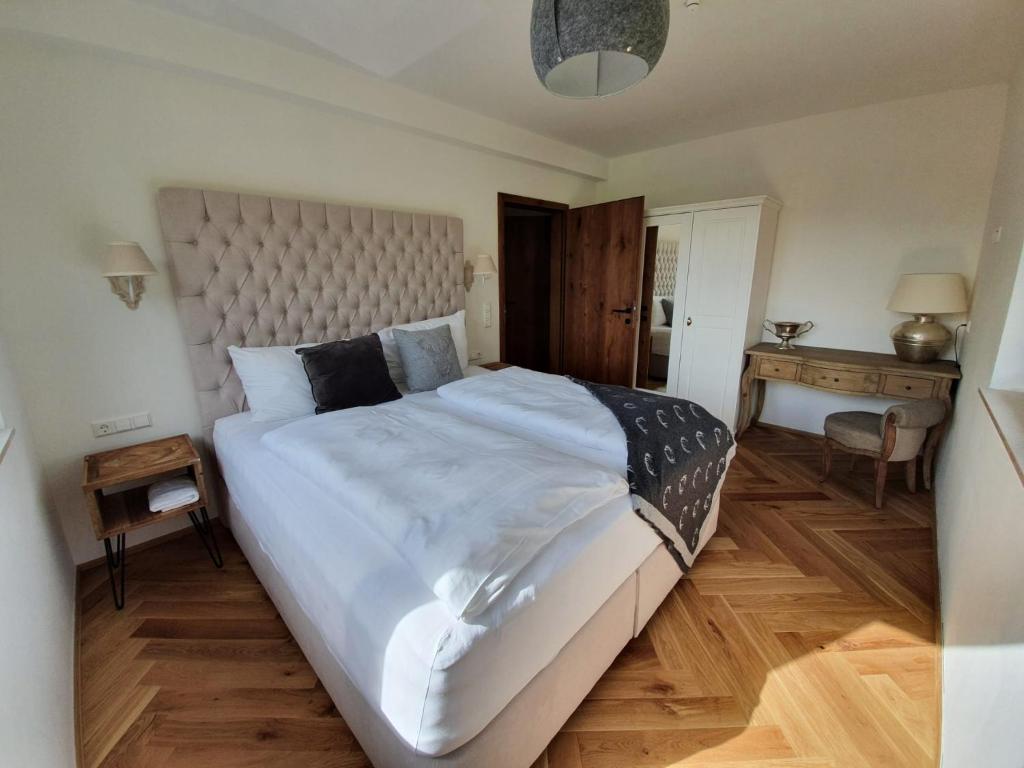 Hochwurzen Schlafzimmer